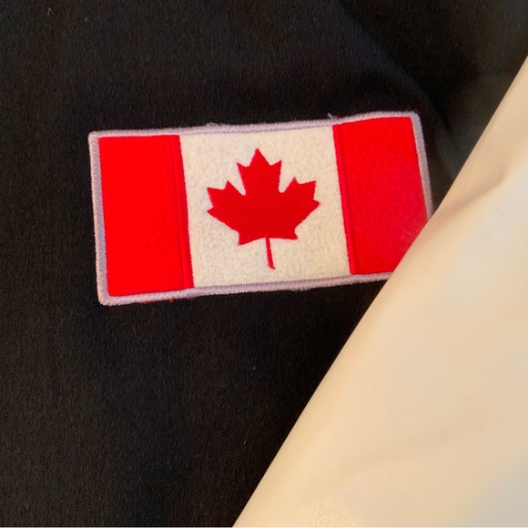 Steve & Barry’s Vintage Canada Black Bomber Jacket Size M - Picture 7 of 9